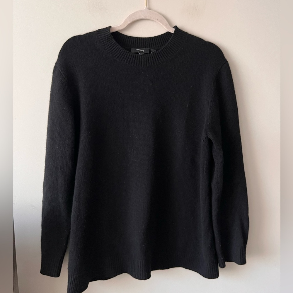 Theory Cashmere Black Crewneck Sweater - Large